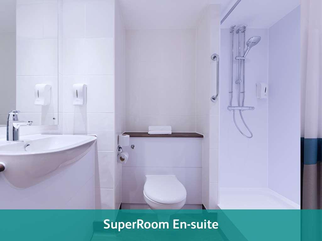Travelodge York Central Micklegate Zimmer foto