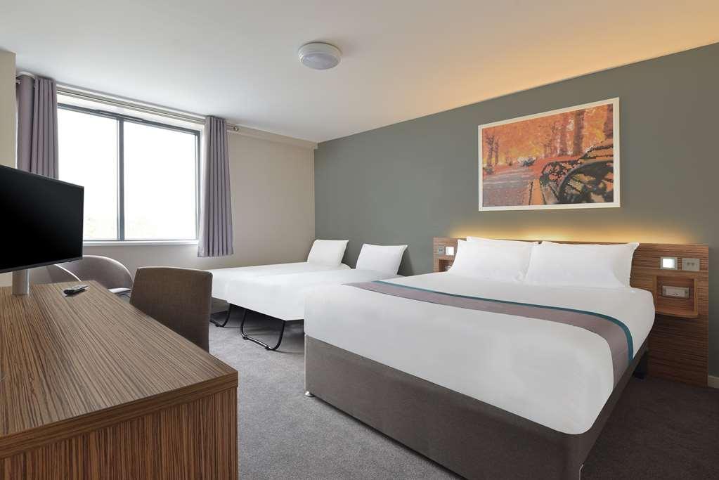 Travelodge York Central Micklegate Zimmer foto